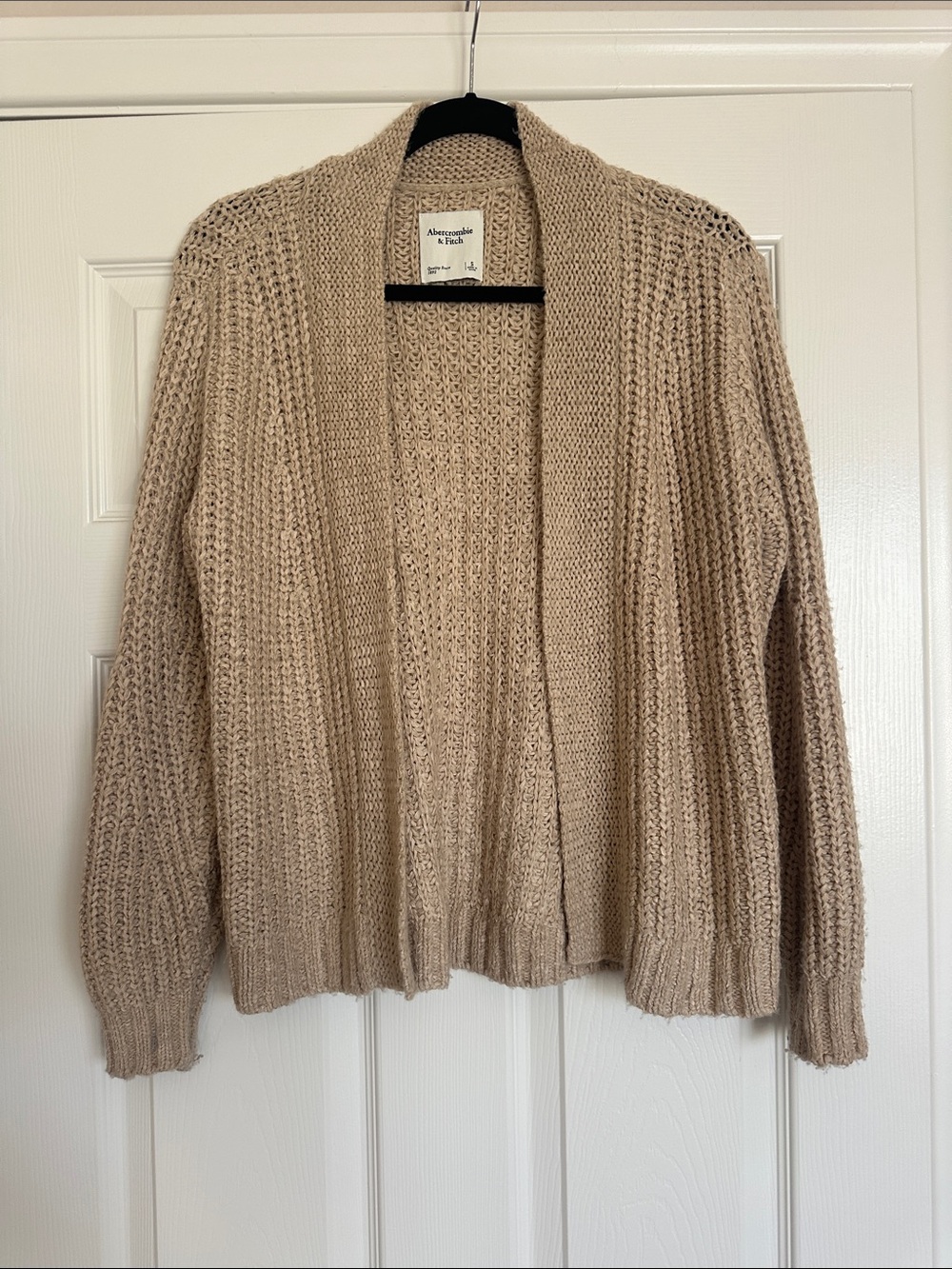 Abercrombie & Fitch Beige Open-Front Chunky Cardigan